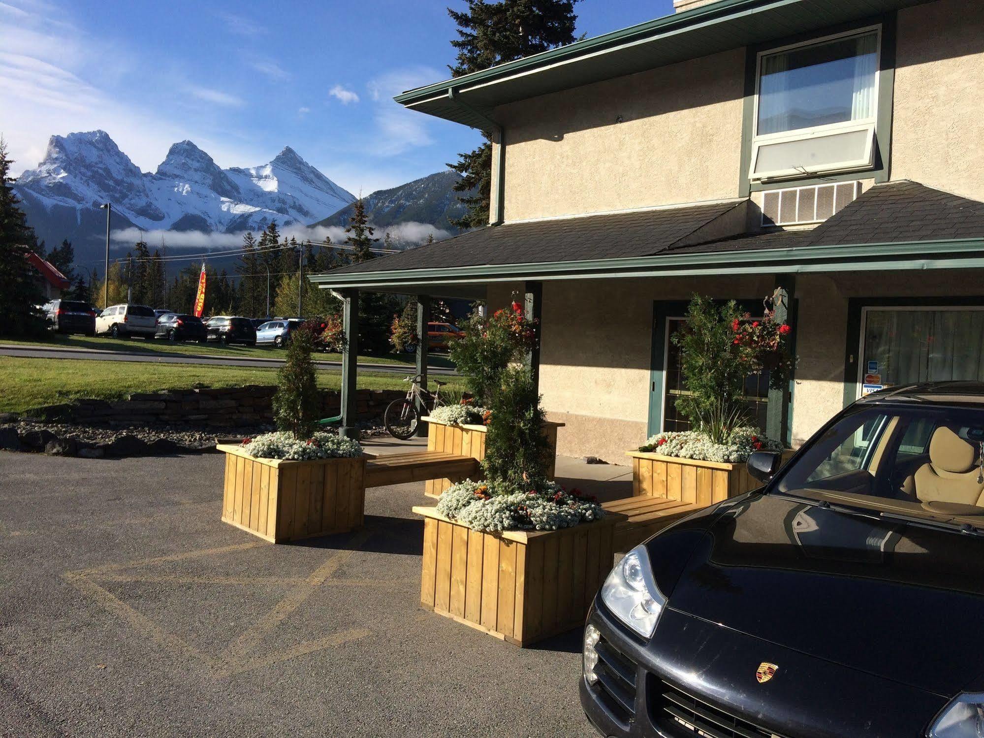 Mountain View Inn Canmore Exterior foto